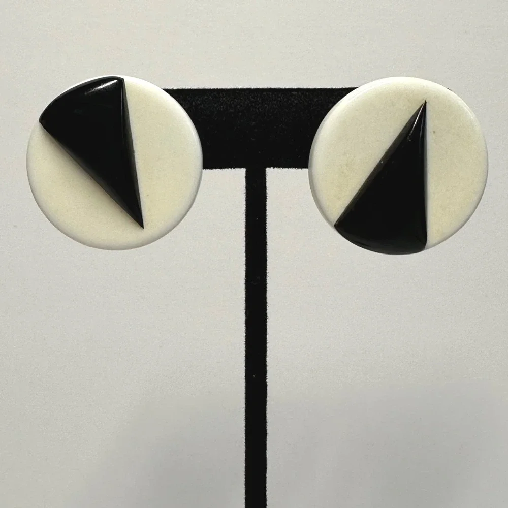 Black White Geometric‎ Earrings Round Stud Mod Minimalist Retro